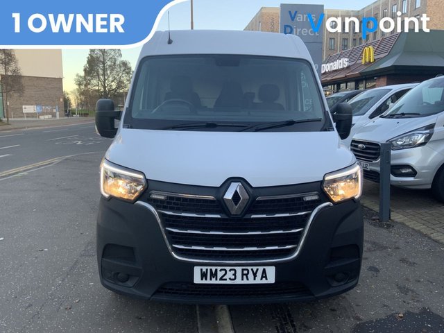 2023 Renault Master 2.3L Business+ 4dr - Photo 2