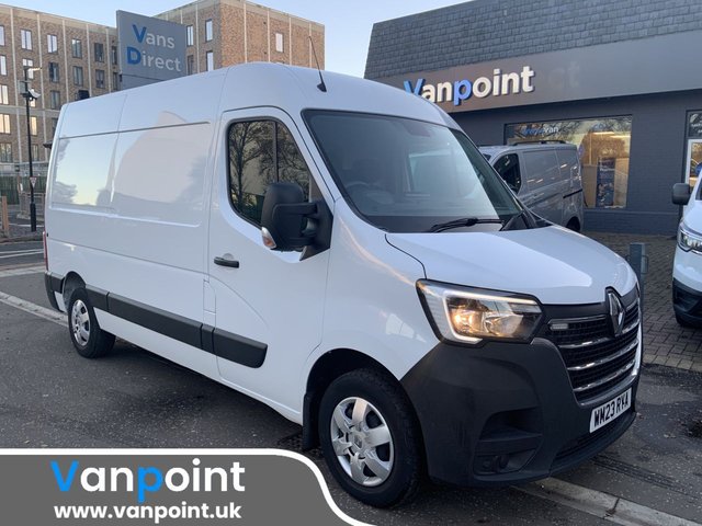 2023 Renault Master 2.3L Business+ 4dr