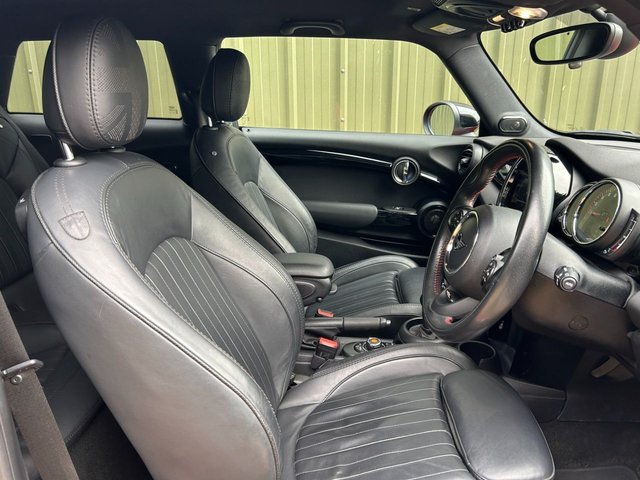 2019 MINI HATCH - Photo 8