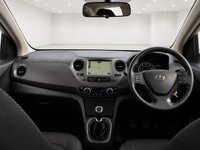 USED 2018 68 HYUNDAI I10 1.2 Premium SE Hatchback 5dr Petrol Manual Euro 6 (87 ps) ULEZ COMPLIANT, 15 Inch Alloy wheels, Sat Nav, Bluetooth, DAB radio, USB, heated front seat and Steering Wheel, Part Service history, Free Warranty and Free 1yr RAC Recovery package.