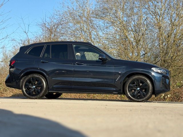 2021 BMW IX3 - Photo 12