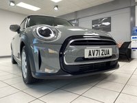 USED 2022 71 MINI HATCH 1.5 One Classic Hatchback 3dr Petrol Manual Euro 6 (s/s) (102 ps) MOONWALK GREY / BLACK "FIREWORK" CLOTH TRIM / AIRCON / ELECTRIC FRONT WINDOWS / AUTO LIGHTS / WIPERS / CRUISE CONTROL / SPEED LIMITER / DAB AUDIO / BLUETOOTH / APPLE CARPLAY / LED INTERNAL LIGHTING / SERVICE HISTORY / NEW MOT