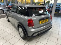 USED 2022 71 MINI HATCH 1.5 One Classic Hatchback 3dr Petrol Manual Euro 6 (s/s) (102 ps) MOONWALK GREY / BLACK "FIREWORK" CLOTH TRIM / AIRCON / ELECTRIC FRONT WINDOWS / AUTO LIGHTS / WIPERS / CRUISE CONTROL / SPEED LIMITER / DAB AUDIO / BLUETOOTH / APPLE CARPLAY / LED INTERNAL LIGHTING / SERVICE HISTORY / NEW MOT