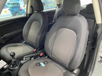 USED 2022 71 MINI HATCH 1.5 One Classic Hatchback 3dr Petrol Manual Euro 6 (s/s) (102 ps) MOONWALK GREY / BLACK "FIREWORK" CLOTH TRIM / AIRCON / ELECTRIC FRONT WINDOWS / AUTO LIGHTS / WIPERS / CRUISE CONTROL / SPEED LIMITER / DAB AUDIO / BLUETOOTH / APPLE CARPLAY / LED INTERNAL LIGHTING / SERVICE HISTORY / NEW MOT
