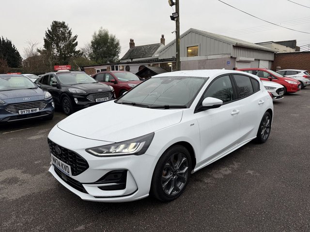 2024 Ford Focus 1L St-Line 5dr - Photo 7