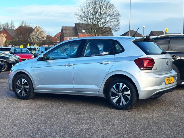 2019 VOLKSWAGEN POLO - Photo 10