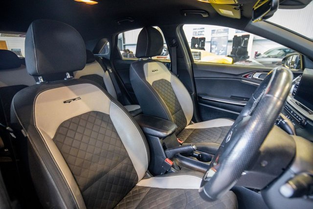 2019 Kia Ceed 1.4L Gt-Line 5dr - Photo 3