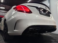 USED 2019 MERCEDES-BENZ C CLASS 2.0 C300d AMG Line (Premium) Saloon 4dr Diesel G-Tronic+ Euro 6 (s/s) (245 ps) Gloss Black Body Kit
