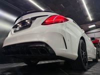 USED 2019 MERCEDES-BENZ C CLASS 2.0 C300d AMG Line (Premium) Saloon 4dr Diesel G-Tronic+ Euro 6 (s/s) (245 ps) Gloss Black Body Kit