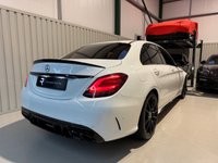 USED 2019 MERCEDES-BENZ C CLASS 2.0 C300d AMG Line (Premium) Saloon 4dr Diesel G-Tronic+ Euro 6 (s/s) (245 ps) Gloss Black Body Kit