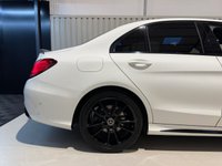 USED 2019 MERCEDES-BENZ C CLASS 2.0 C300d AMG Line (Premium) Saloon 4dr Diesel G-Tronic+ Euro 6 (s/s) (245 ps) Gloss Black Body Kit