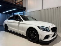 USED 2019 MERCEDES-BENZ C CLASS 2.0 C300d AMG Line (Premium) Saloon 4dr Diesel G-Tronic+ Euro 6 (s/s) (245 ps) Gloss Black Body Kit
