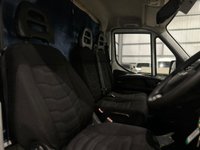USED 2015 65 IVECO DAILY WELFARE MESS VAN MWB H/ROOF 2.3 TD 13V 35S 3000 - NO VAT 1 YEARS MOT, 1 OWNER, WELFARE