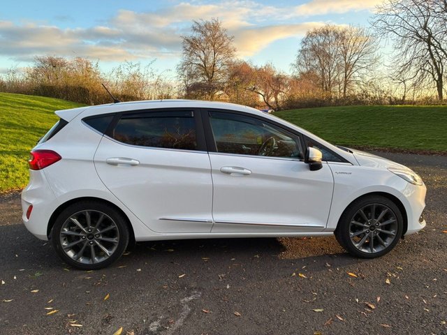2017 FORD FIESTA 1.0T EcoBoost Vignale Hatchback 5dr Petrol Manual Euro 6 (s/s) (140 ps) - Photo 2
