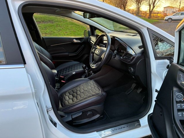 2017 FORD FIESTA 1.0T EcoBoost Vignale Hatchback 5dr Petrol Manual Euro 6 (s/s) (140 ps) - Photo 10