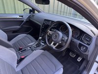 USED 2019 19 VOLKSWAGEN GOLF 2.0 TDI R-Line Hatchback 5dr Diesel DSG Euro 6 (s/s) (150 ps) 