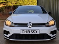 USED 2019 19 VOLKSWAGEN GOLF 2.0 TDI R-Line Hatchback 5dr Diesel DSG Euro 6 (s/s) (150 ps) 
