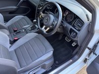 USED 2019 19 VOLKSWAGEN GOLF 2.0 TDI R-Line Hatchback 5dr Diesel DSG Euro 6 (s/s) (150 ps) 