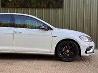 USED 2019 19 VOLKSWAGEN GOLF 2.0 TDI R-Line Hatchback 5dr Diesel DSG Euro 6 (s/s) (150 ps) 