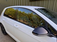 USED 2019 19 VOLKSWAGEN GOLF 2.0 TDI R-Line Hatchback 5dr Diesel DSG Euro 6 (s/s) (150 ps) 