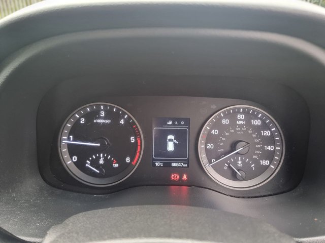 2016 HYUNDAI TUCSON 1.7 CRDi Blue Drive S SUV 5dr Diesel Manual Euro 6 (s/s) (116 ps) - Photo 12