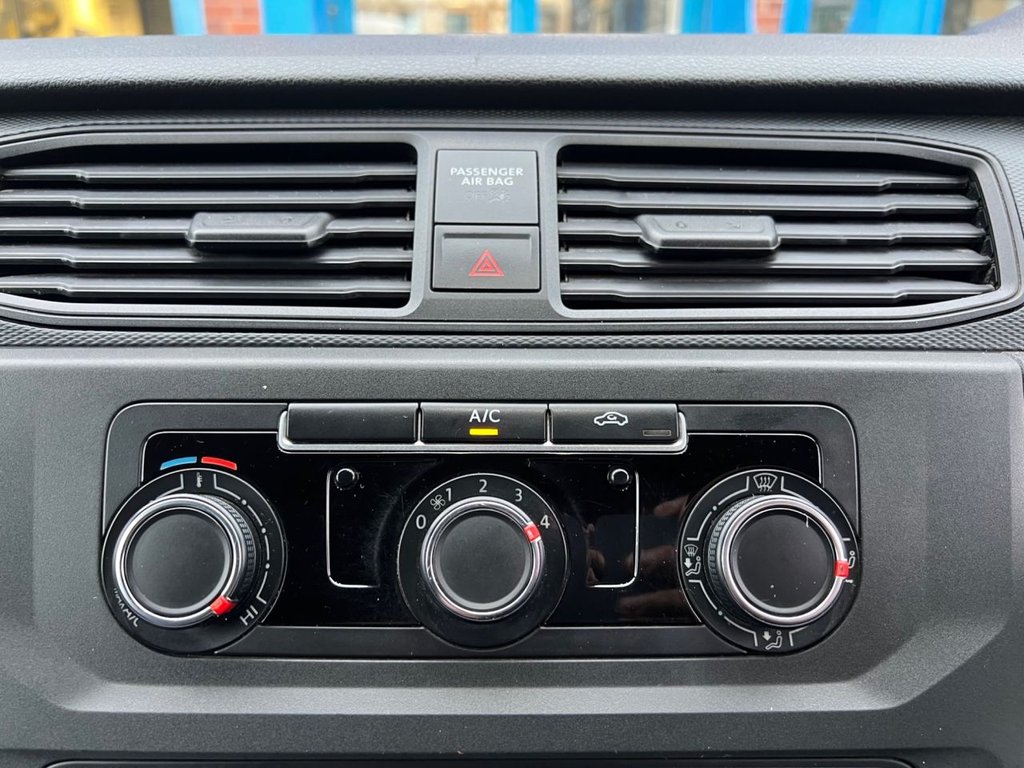 USED 2019 68 VOLKSWAGEN CADDY 2.0 TDI C20 BlueMotion Tech Trendline Panel Van 5dr Diesel DSG SWB Euro 6 (s/s) (102 ps) AIR CON / COILOVERS