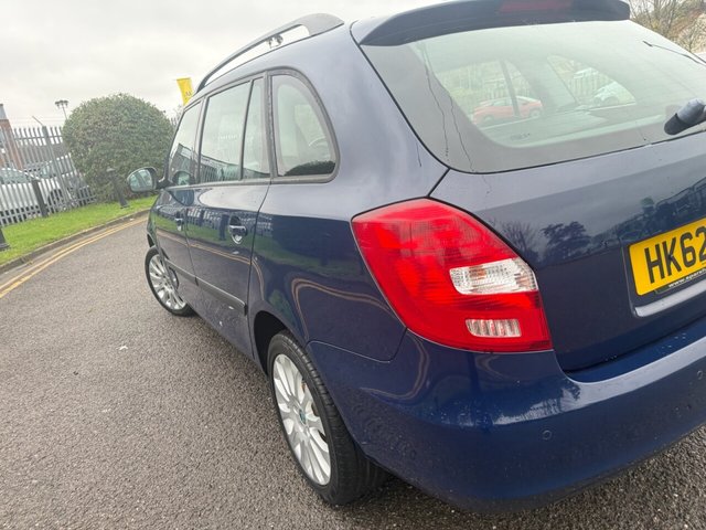 2013 Skoda Fabia 1.2L Elegance 5dr - Photo 7