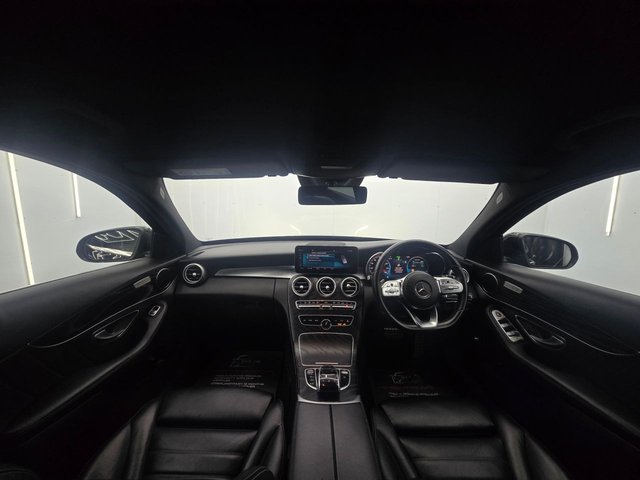2020 MERCEDES-BENZ C-CLASS 1.5 C200 AMG Line Night Edition (Premium) Saloon 4dr Petrol G-Tronic+ Euro 6 (s/s) (198 ps) - Photo 4