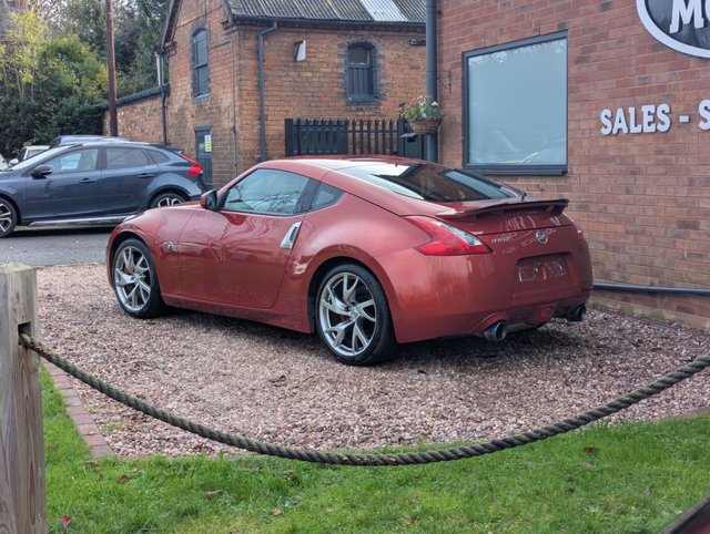 View our NISSAN 370 Z