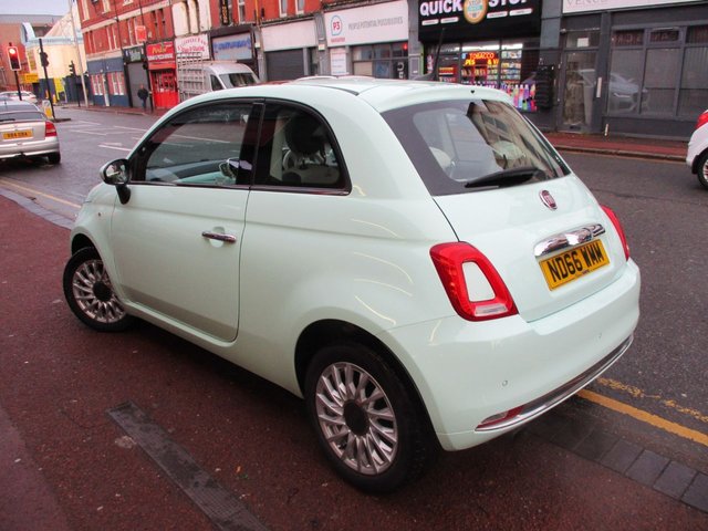 2016 FIAT 500 1.2 Lounge Hatchback 3dr Petrol Manual Euro 6 (s/s) (69 bhp) STUNNING 18K ONLY ,£20 ROAD TAX ,ONE LADY OWNER ,12 MONTHS MOT ,6 MONTHS WARRANTY ,PANORAMIC ROOF ,PARKING SENSORS ,ALLOYS ,AIR-CON ,8 SERVICE STAMPS ,PRISTINE EXAMPLE , - Photo 4