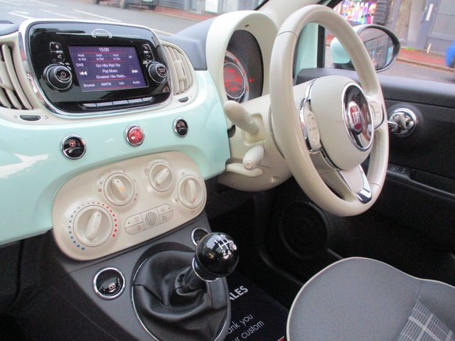 2016 FIAT 500 1.2 Lounge Hatchback 3dr Petrol Manual Euro 6 (s/s) (69 bhp) STUNNING 18K ONLY ,£20 ROAD TAX ,ONE LADY OWNER ,12 MONTHS MOT ,6 MONTHS WARRANTY ,PANORAMIC ROOF ,PARKING SENSORS ,ALLOYS ,AIR-CON ,8 SERVICE STAMPS ,PRISTINE EXAMPLE , - Photo 10