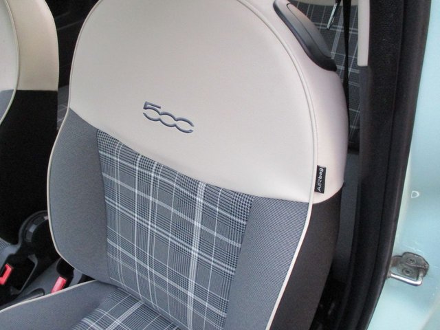 2016 FIAT 500 1.2 Lounge Hatchback 3dr Petrol Manual Euro 6 (s/s) (69 bhp) STUNNING 18K ONLY ,£20 ROAD TAX ,ONE LADY OWNER ,12 MONTHS MOT ,6 MONTHS WARRANTY ,PANORAMIC ROOF ,PARKING SENSORS ,ALLOYS ,AIR-CON ,8 SERVICE STAMPS ,PRISTINE EXAMPLE , - Photo 12