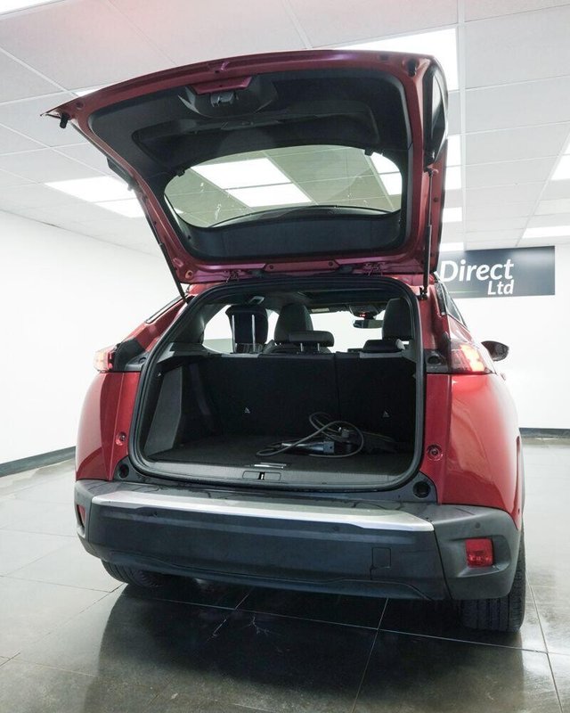 2020 PEUGEOT E-2008 50kWh GT Auto 5dr - Photo 8