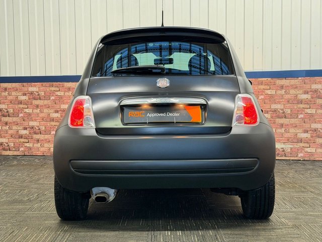 2011 FIAT 500 - Photo 10