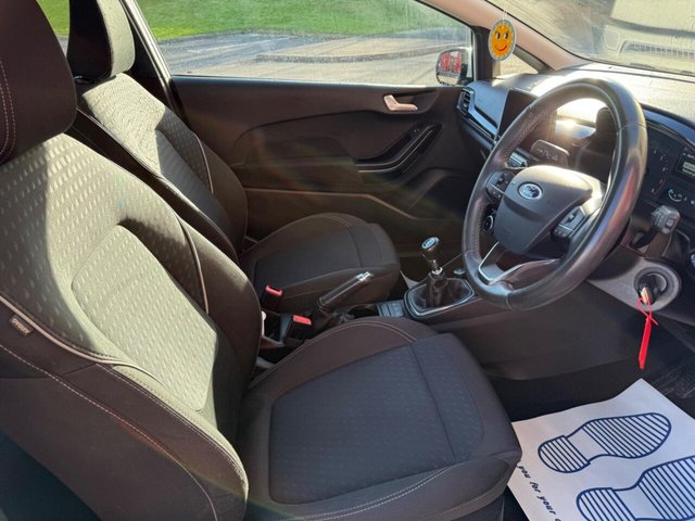 2018 FORD FIESTA - Photo 6