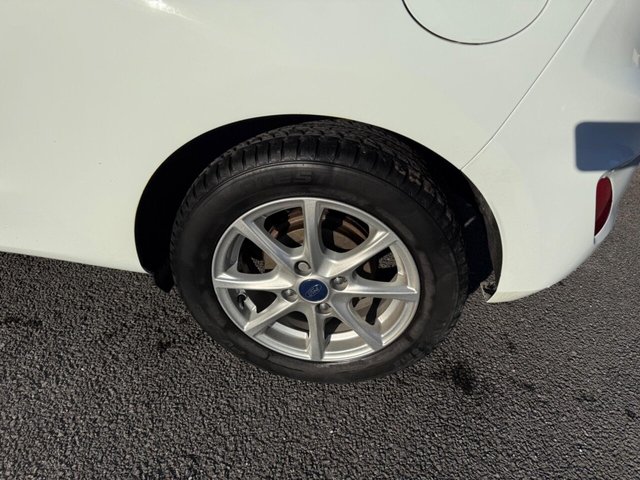 2018 FORD FIESTA - Photo 11