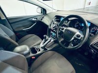 USED 2011 61 FORD FOCUS 1.6 Titanium Hatchback 5dr Petrol Manual Euro 5 (125 ps) 