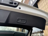 USED 2020 70 VOLVO XC40 2.0 B4 MHEV Inscription SUV 5dr Petrol Hybrid Auto Euro 6 (s/s) (197 ps) Panoramic Roof + Blond Leather