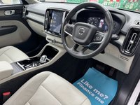 USED 2020 70 VOLVO XC40 2.0 B4 MHEV Inscription SUV 5dr Petrol Hybrid Auto Euro 6 (s/s) (197 ps) Panoramic Roof + Blond Leather