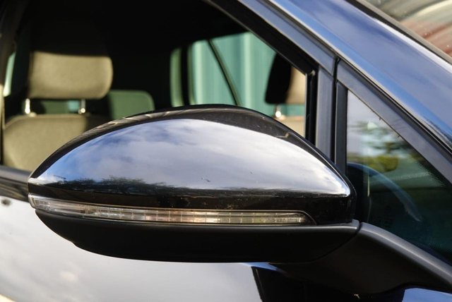 2017 VOLKSWAGEN GOLF 2.0 TSI BlueMotion Tech GTI Hatchback 5dr Petrol Manual Euro 6 (s/s) (230 ps) - Photo 5