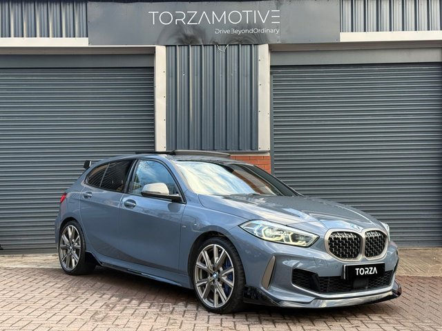 2022 BMW 1 SERIES 2022 2.0 M135i Hatchback 5dr Petrol Auto xDrive Euro 6 (s/s) (306 ps) 18,500 miles photo