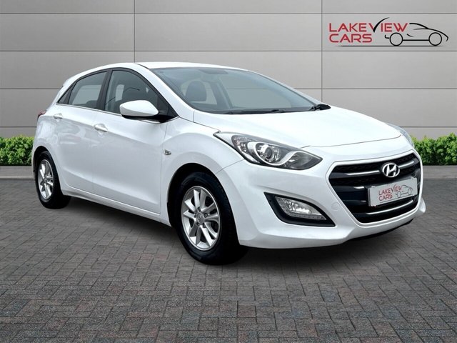 2015 Hyundai I30 1.6 CRDi Blue Drive SE Hatchback 5dr Diesel Manual Euro 6 (s/s) (110 ps) photo