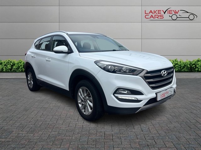 2015 Hyundai Tucson 2.0 CRDi SE Nav SUV 5dr Diesel Auto 4WD Euro 6 (136 ps) photo
