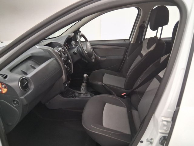 2016 DACIA DUSTER - Photo 8