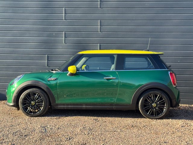 2022 MINI Electric Hatch - Photo 9
