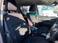 USED 2023 23 TOYOTA HI-LUX 2.4 D-4D Invincible Pickup Double Cab 4dr Diesel Auto 4WD Euro 6 (s/s) (150 ps) TOWBAR + HEATED SEATS