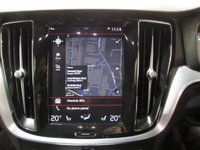 USED 2020 70 VOLVO V60 2.0 T4 R-Design Plus Estate 5dr Petrol Auto Euro 6 (s/s) (190 ps) Sat Nav-1/2 Leather-AppleCar Play / Android Auto-Rear camera-Heated seats & Steering wheel-Paddle shift-18