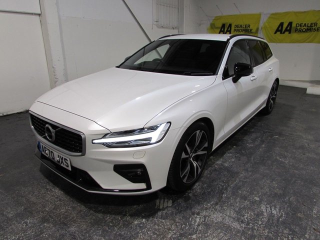 2020 VOLVO V60 - Photo 7