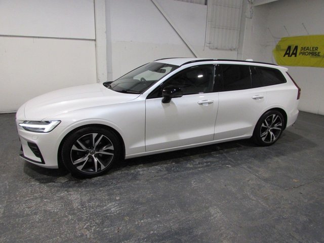 2020 VOLVO V60 - Photo 2