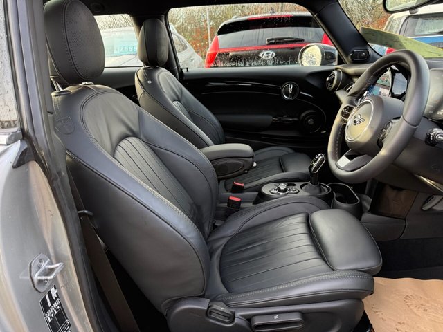 2023 MINI Electric Hatch - Photo 4